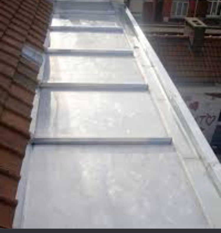 Toitures et travaux domestiques 621